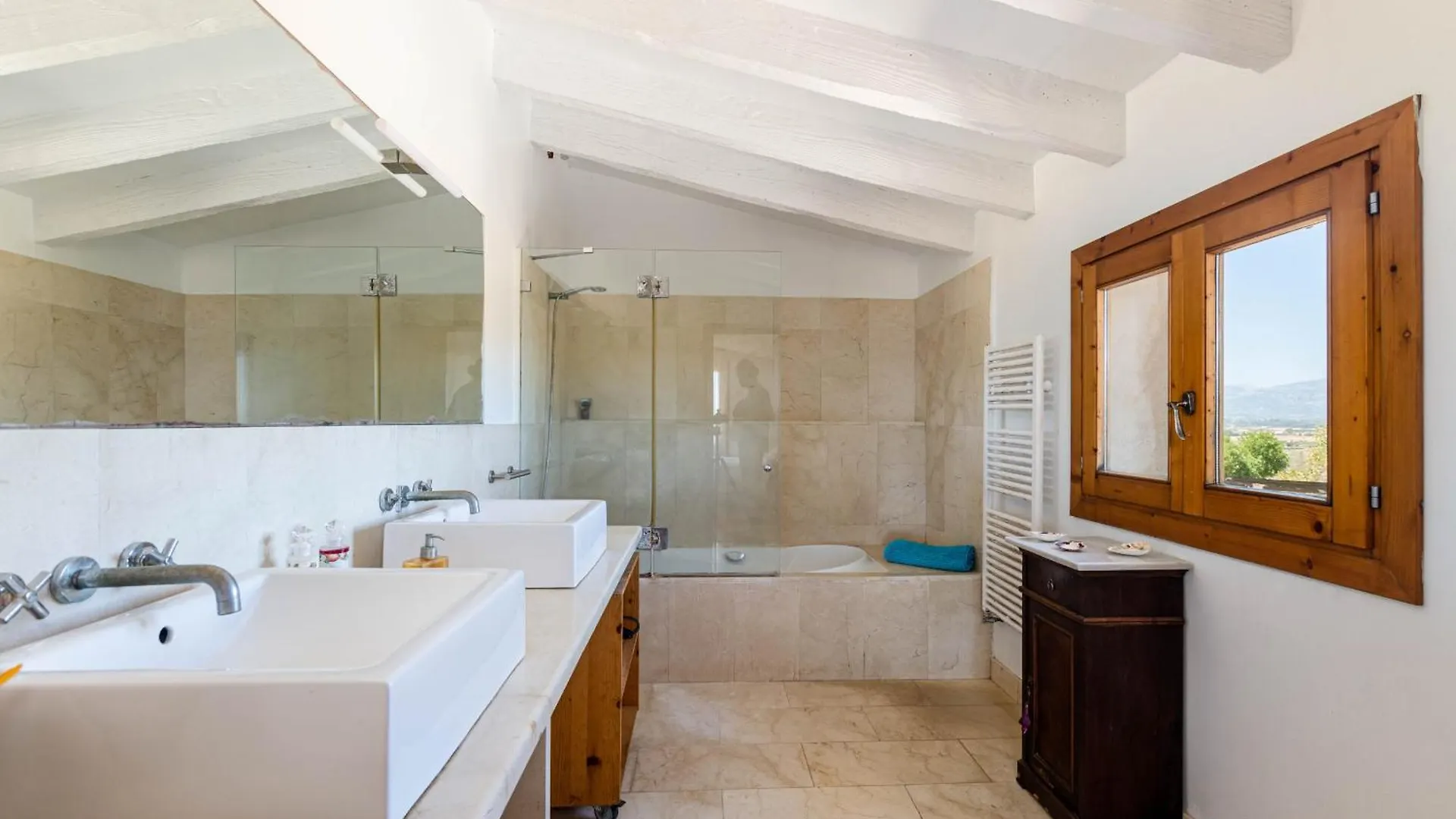 Yourhouse Es Fiters Muro Villa