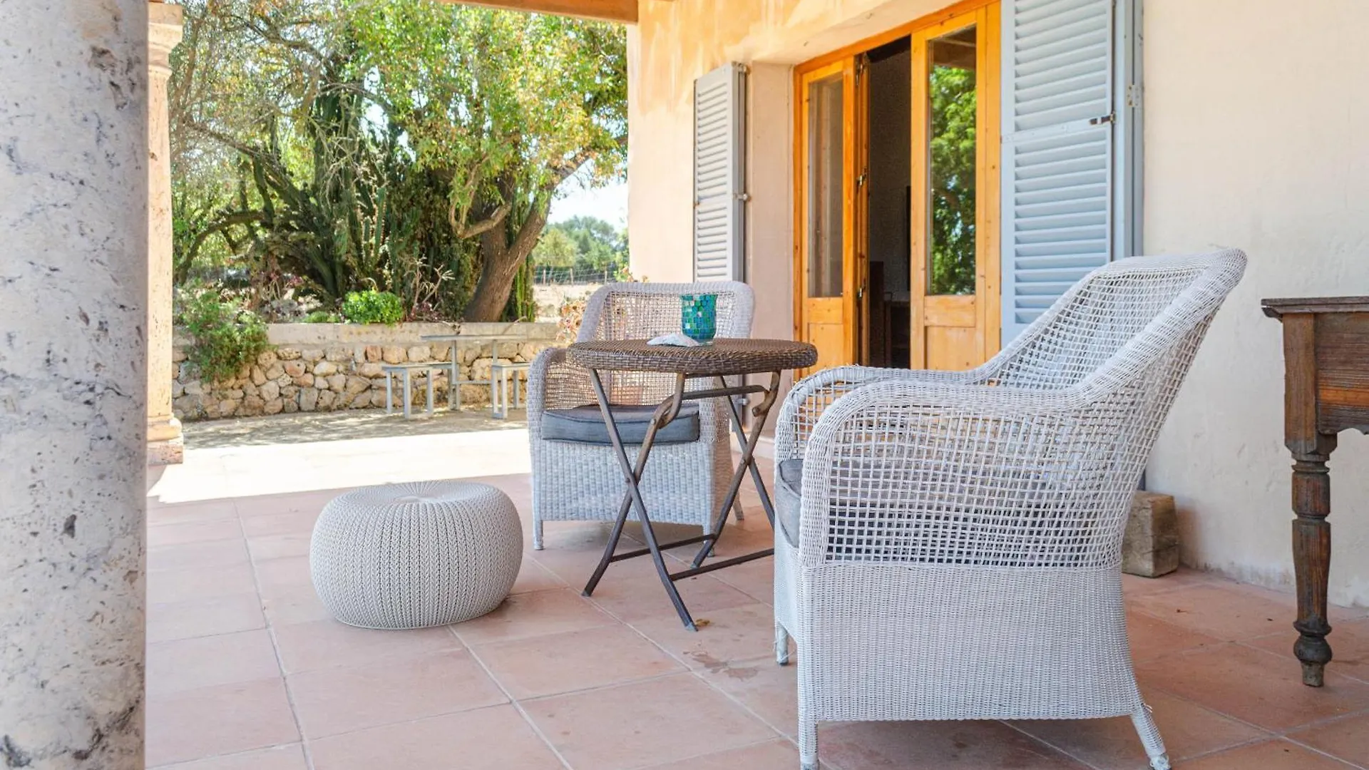 Yourhouse Es Fiters Muro
