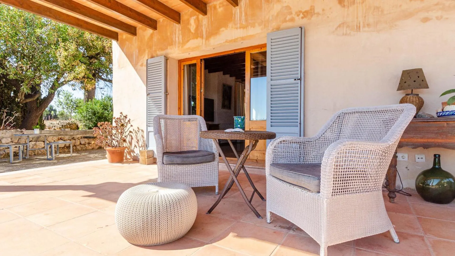 Yourhouse Es Fiters Muro Espagne